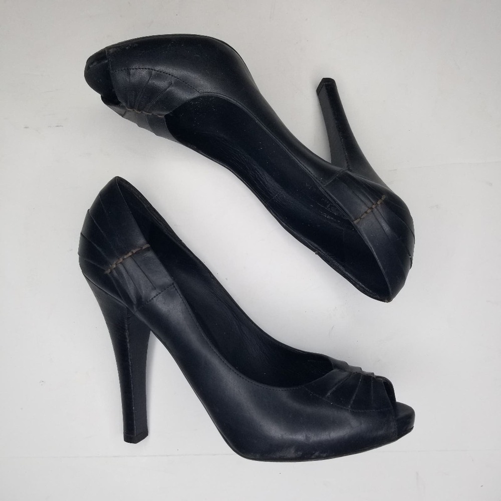 BOTTEGA VENETA Women's Peep Toe Stilettos Black Leather size EU 38, US 7-7.5